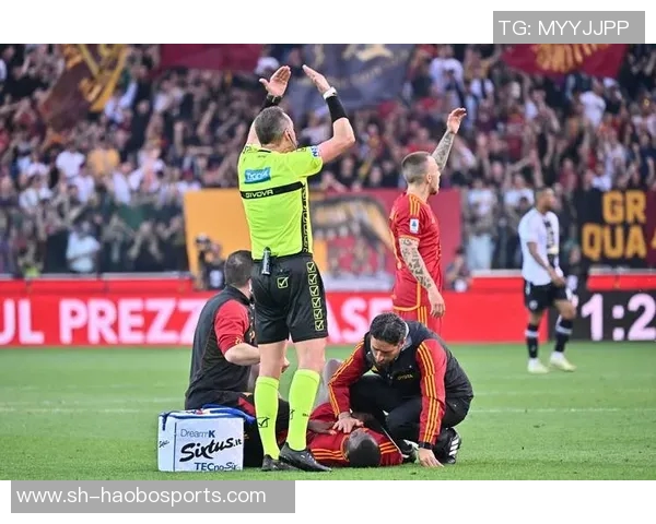 弗格森因脚踝问题缺席罗马比赛全市场关注球员健康状况 弗格森因脚踝问题缺席罗马比赛全市场关注球员健康状况