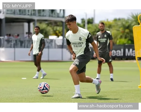 姆巴佩伤情检查结果乐观下周将恢复随队训练备战新赛季 姆巴佩伤情检查结果乐观下周将恢复随队训练备战新赛季