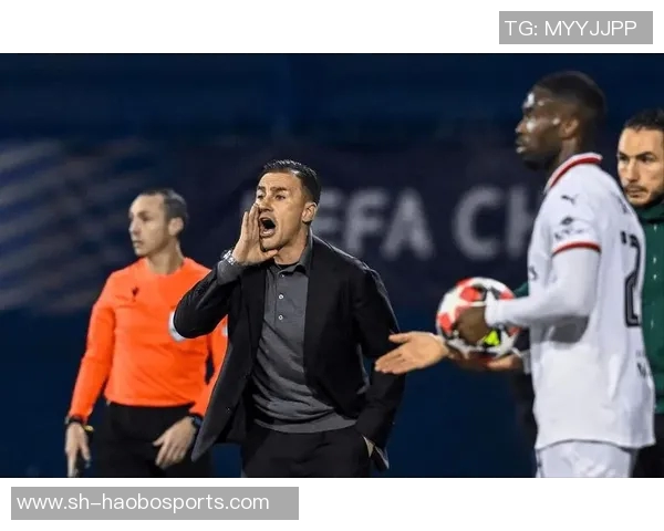 乌兹别克斯坦足协确认卡纳瓦罗及教练组抵达塔什干洽谈执教事宜