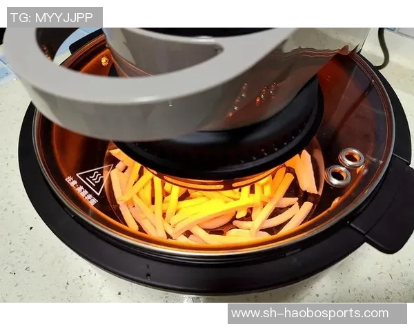 杨瀚森的日常生活:翻译工作与独自烹饪的简单乐趣 杨瀚森的日常生活:翻译工作与独自烹饪的简单乐趣