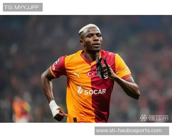 阿贾克斯主帅盛赞奥斯梅恩速度与力量可与德罗巴伊布相媲美 阿贾克斯主帅盛赞奥斯梅恩速度与力量可与德罗巴伊布相媲美