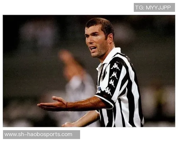 前助教揭秘帕尔默热爱曼联齐达内英语水平或成执教障碍